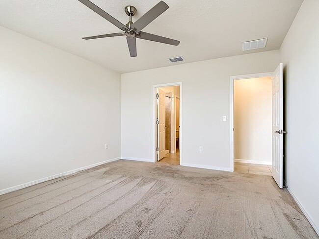 Photo - 1539 Aspen Ave