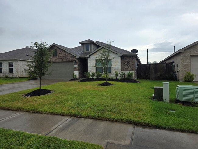 Photo - 20714 Southern Wds Blvd