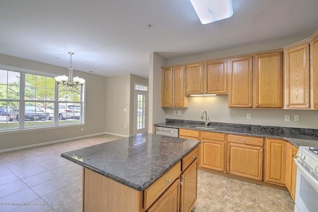 Photo - 363 St Andrews Pl