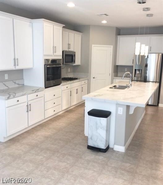 Photo - 5947 Castell Canyon St
