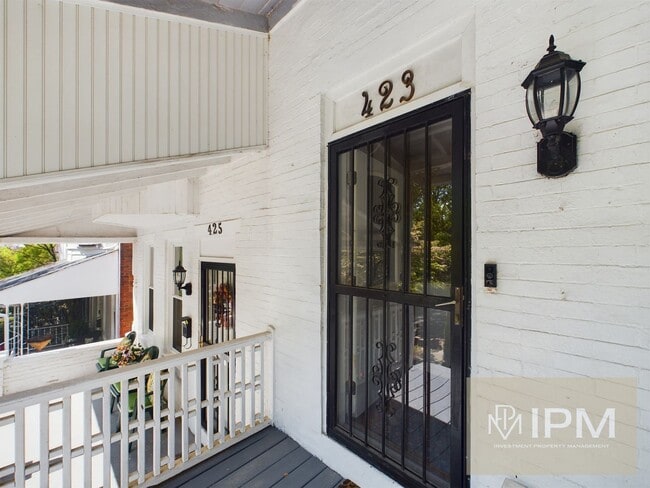 Photo - Spacious 5 Bedroom, 2.5 Bath Near The Avenues!