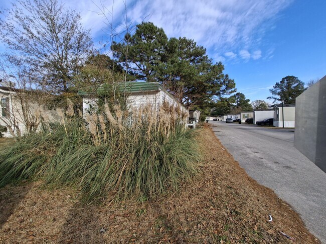 Photo - 1925 Bacons Bridge Rd