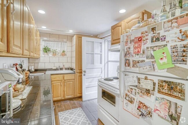 Building Photo - 113 E Taylor Run Pkwy Rental
