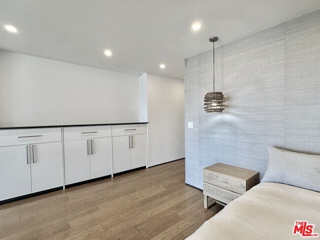 Photo - 999 N Doheny Dr Unidad 1005