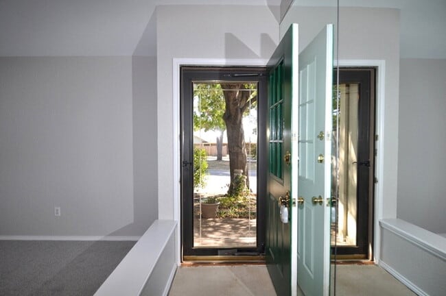 Photo - "Adorable 2-1 Duplex with Character, Comfo...