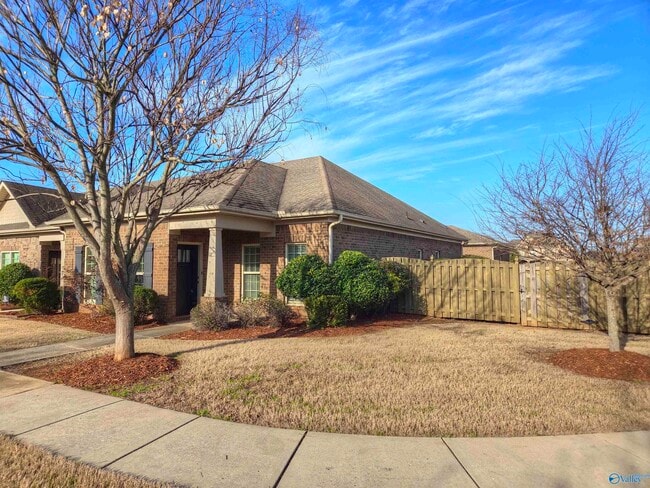 Photo - 44 Atherton Cir SW