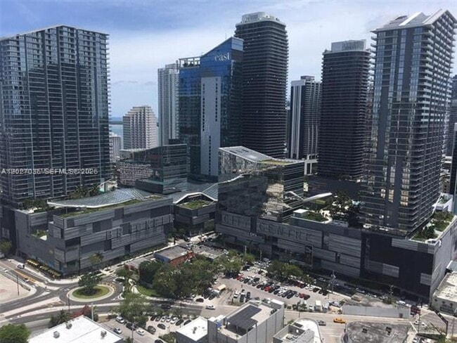 Photo - 92 SW 3rd St Unidad 92 SW 3rd St # 3404