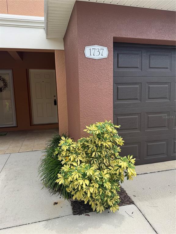 Photo - 1737 Sommarie Wy