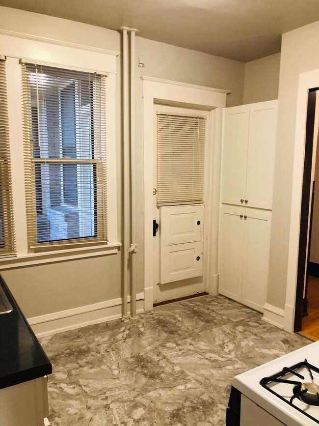 Photo - Saxony Manor