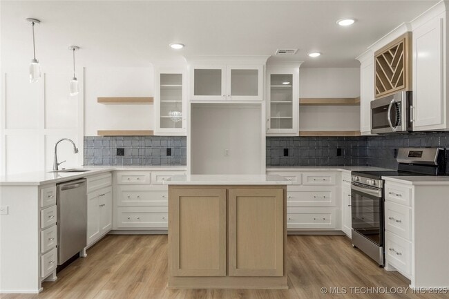 Photo - 105 N Atlanta St Unidad A