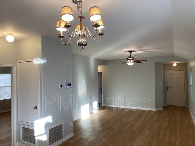 Photo - 3804 Camino Real Trail