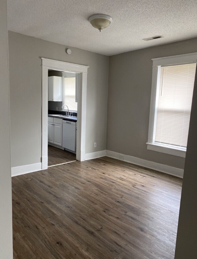 Photo - Updated 2 Bedroom Home Just Minutes from Downtown Chattanooga!