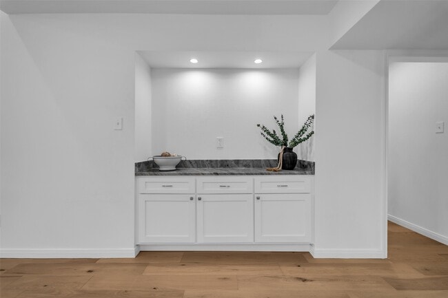 Photo - 23922 Creek Ridge Dr