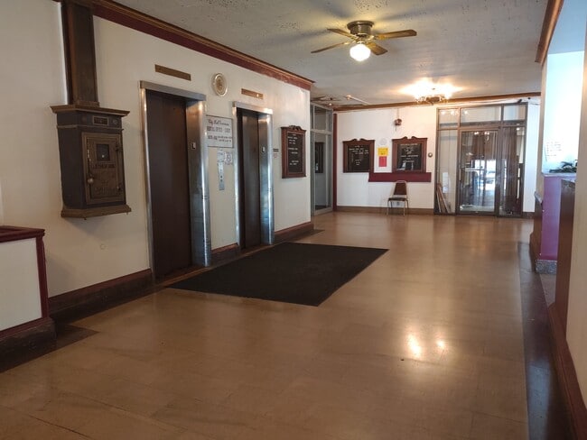 Photo - 1110 13th Ave