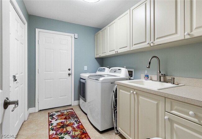 Photo - 2013 SW 31st Terrace