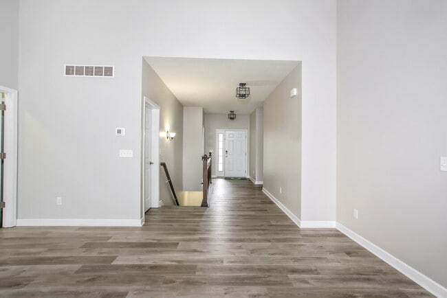 Photo - 4423 Edgarton Dr