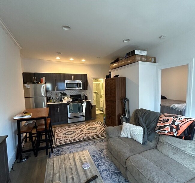 Photo - 223 Newbury St Apartments Unit 4F