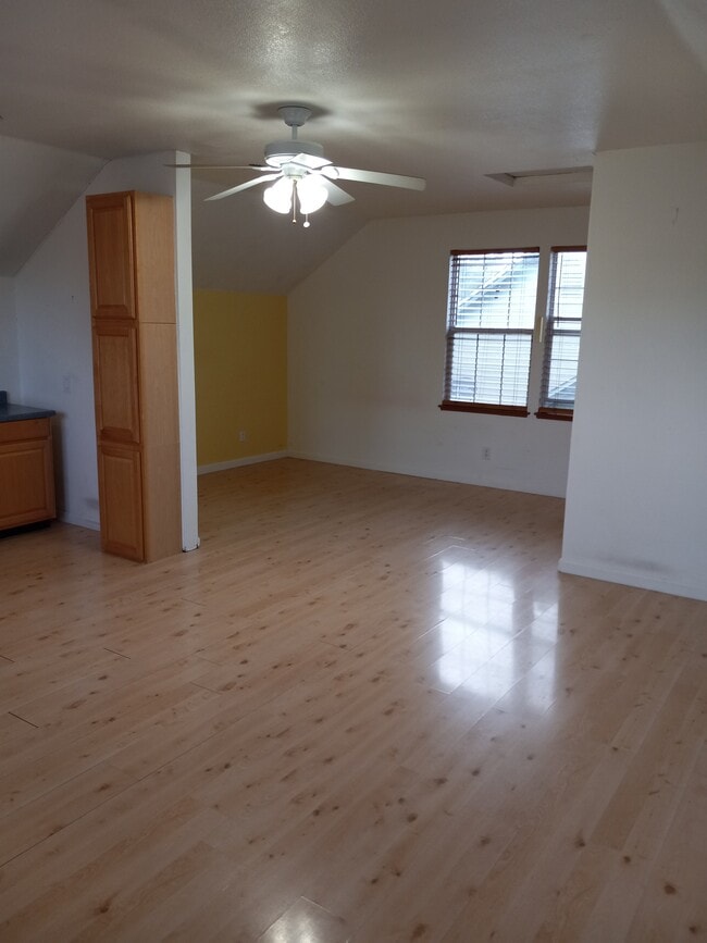 Photo - 400 Manzanita Way Unidad Apt. A