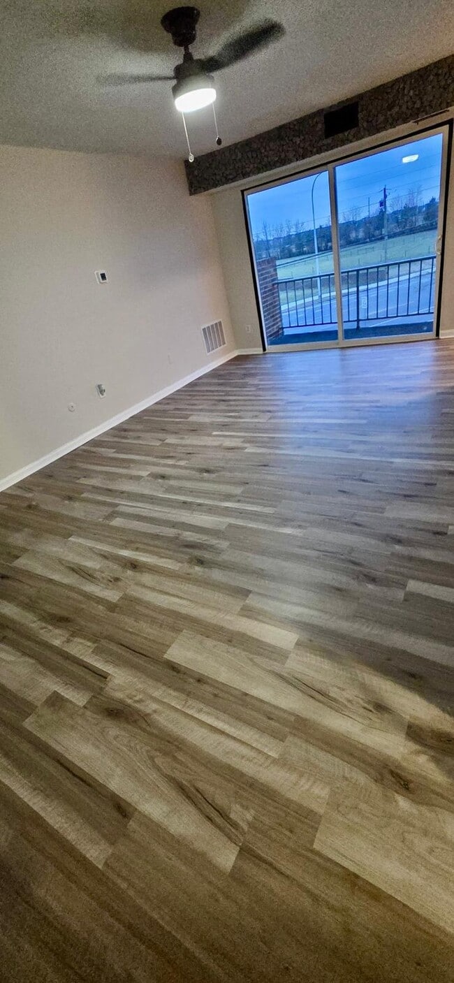 Living Room - 9 Par Haven Dr Unit C34