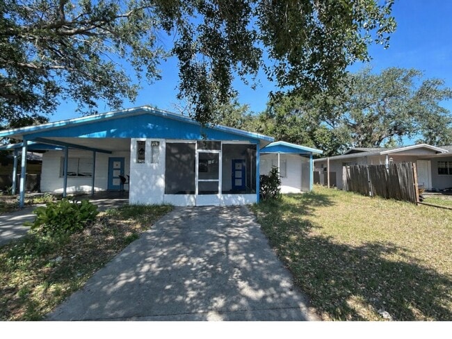 Building Photo - 5016 22nd St W