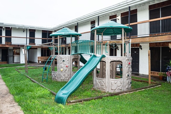 Photo - 101 S Allen-Genoa Rd Unidad 182A