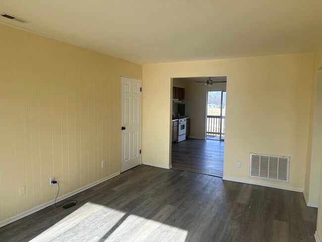 Photo - 46 Ben Louis Dr