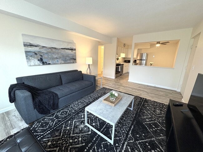 Photo - Perry Lake Village