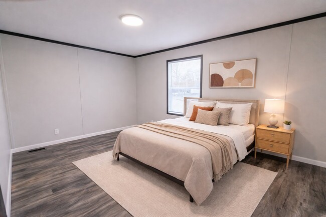Photo - 100 Deerwood Park