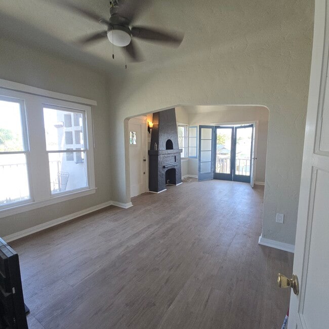 479 Gaviota Ave Unidad 481