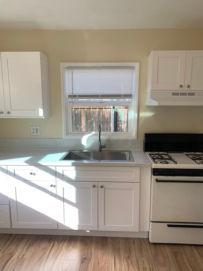 Photo - 2911 Central Ave Unit 2911 Central Ave