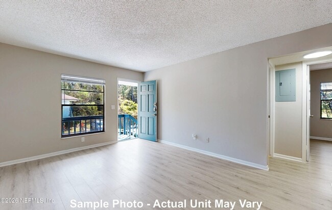 Photo - 2111 Firestone Rd