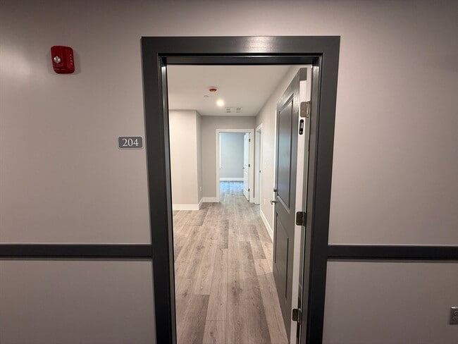 Photo - 251 Sladen St Unit 304