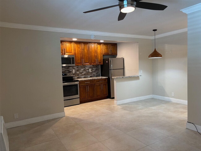 Photo - 1021 NE 24th Ave