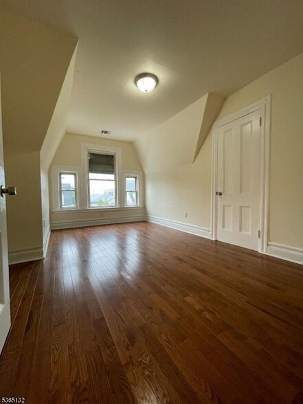 Photo - 133 Seymour Ave Apartamento Unidad 3