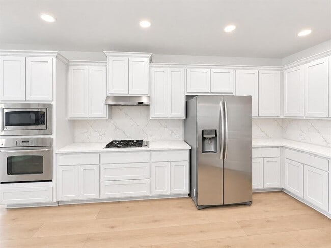 14312 Senia Bend