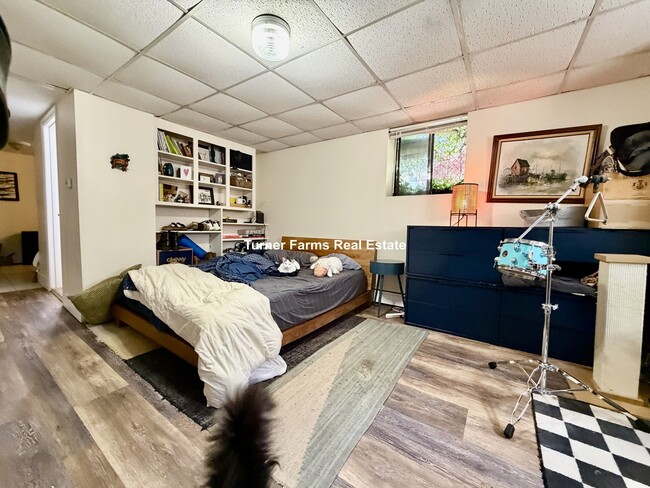 Photo - 19 Cameron Ave Unit B