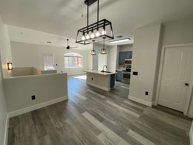 Photo - Fully Remodeled Downtown Gilbert Townhome Unit 1249