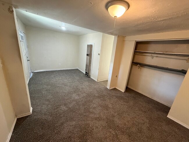 Photo - Lebanon rear