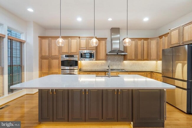 Photo - 8880 Olive Mae Cir