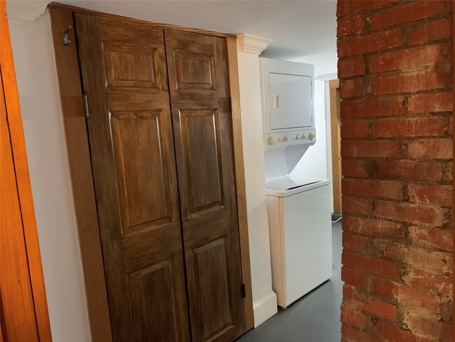 Photo - 919 Avenue L