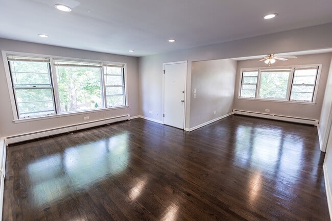 Photo - 1027 Dunlop Ave Unit 2