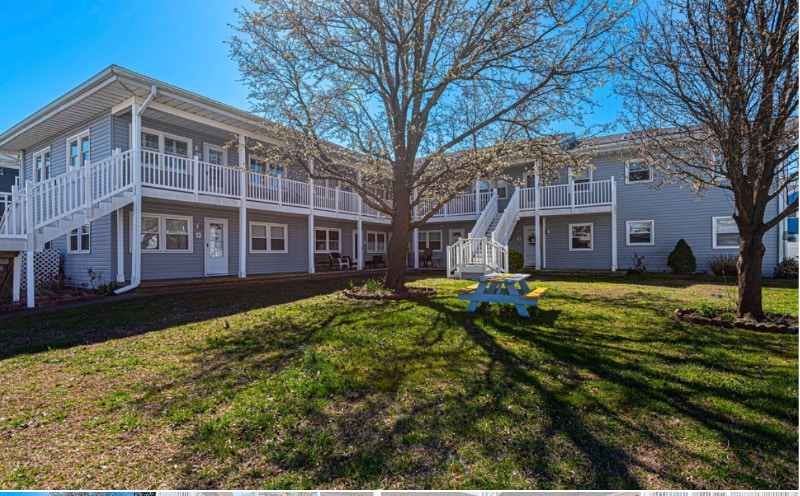 Photo - 808 St Louis Ave