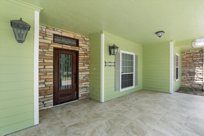 Photo - 232 County Rd 633