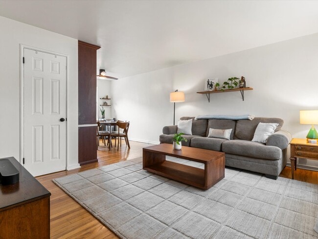 Building Photo - 6003 E 28th Ave