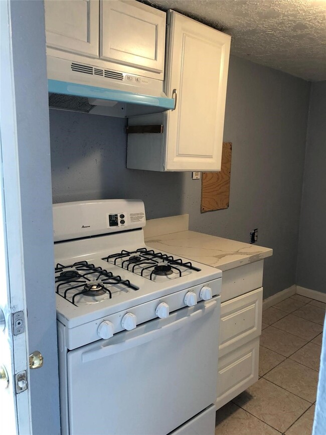 Photo - 9714 Galaxy St