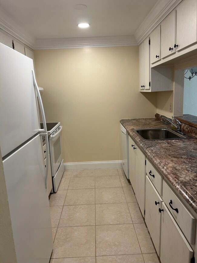 Photo - 519 Albee Farm Rd Unit 310