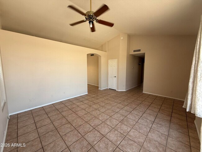 Photo - 1413 W Orchid Ln