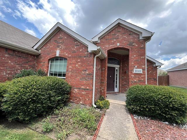 Photo - 1041 Wagon Trail Dr