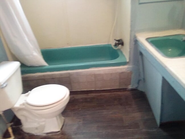 Photo - 5457 Creel St