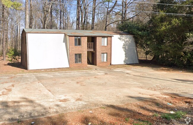 Building Photo - Two bedroom, 1 bath apartment in Haw River Unit D